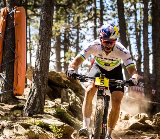 Avancini conquista título inédito na Copa do Mundo de mountain bike