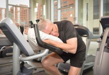 Quer render mais no treino e nas provas? Comece dormindo melhor